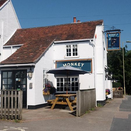 Monkey Brewhouse Hotel Lymington Exterior foto