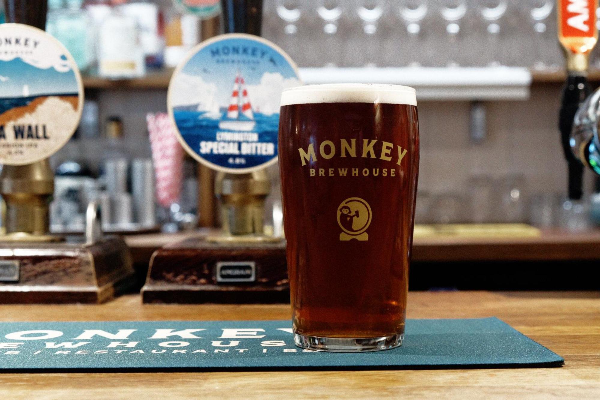 Monkey Brewhouse Hotel Lymington Exterior foto